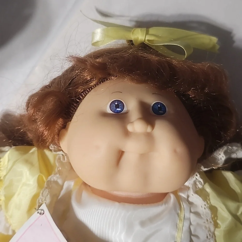 Cabbage Patch Doll with Birth Certificate and Adoption Records - Picture 3 of 12